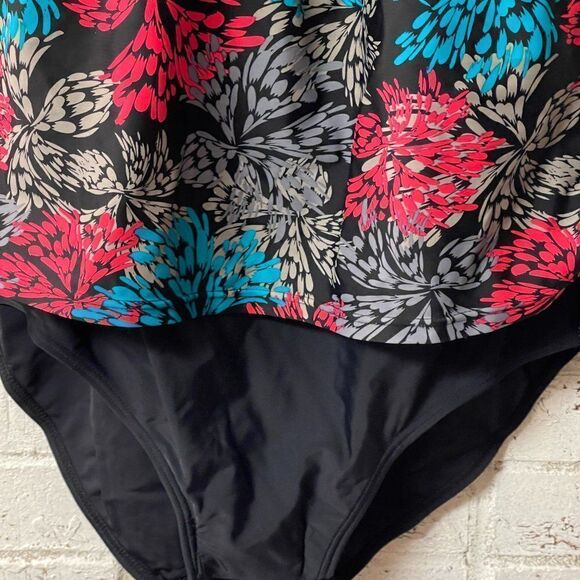 Island Pearls Plus Size One Piece Swim Suit 14 - Picture 4 of 9